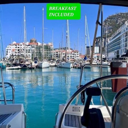 Luxury Yacht Stay "White Dove" Sleeps 6 ジブラルタル エクステリア 写真